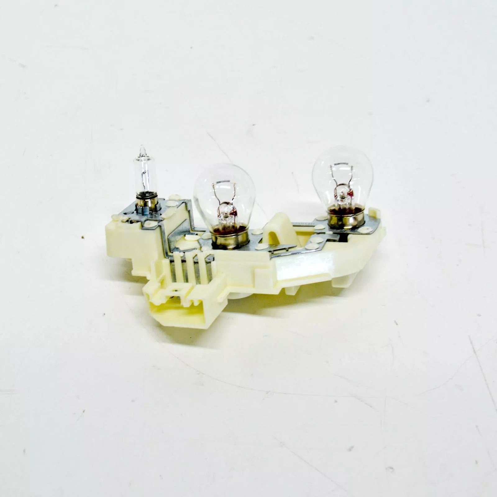 NEW BMW 3 E91 REAR LEFT TAIL LIGHT SOCKET BULB 63217183843 ORIGINAL