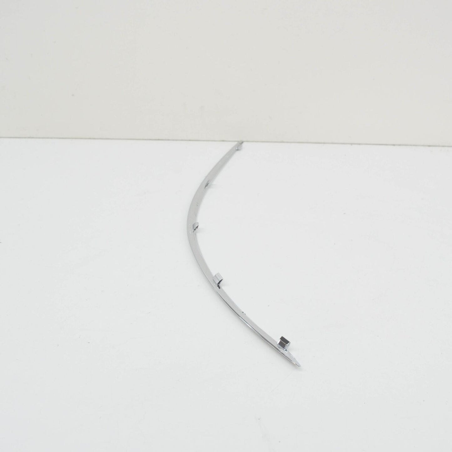 NEW MB B W245 REAR RIGHT BUMPER CHROME MOULDING TRIM A1698851674 ORIGINAL