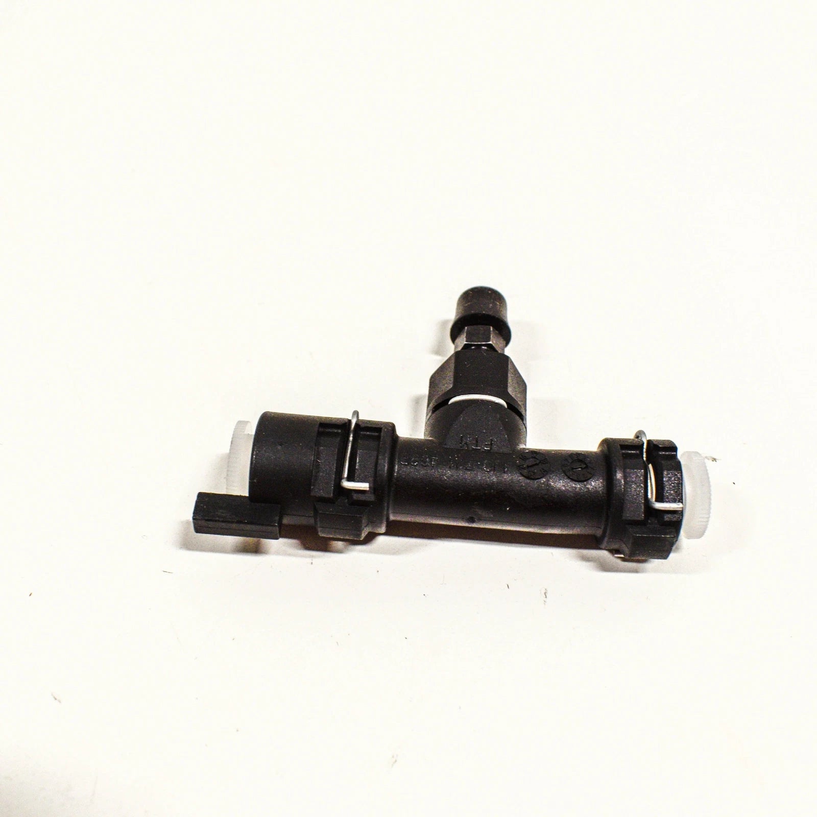 NEW VOLKSWAGEN GOLF MK5 CLUTCH BLEEDER ASSEMBLY 1J0721468E