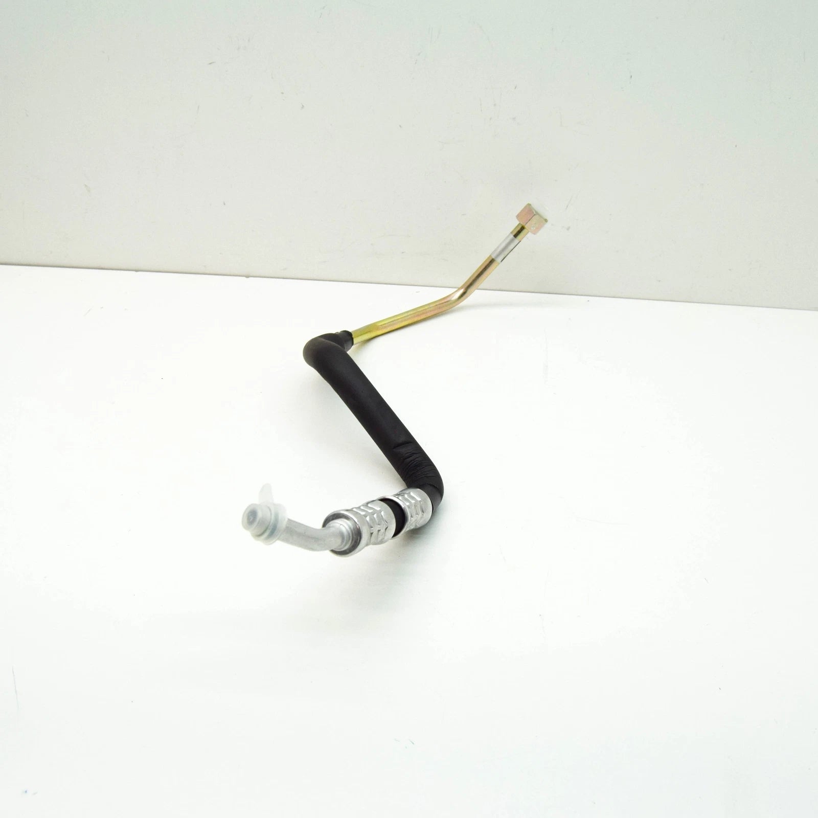 NEW BMW E32 E34 SEDAN AC CONDENSER DRYER PRESSURE HOSE 8390473 64538390473