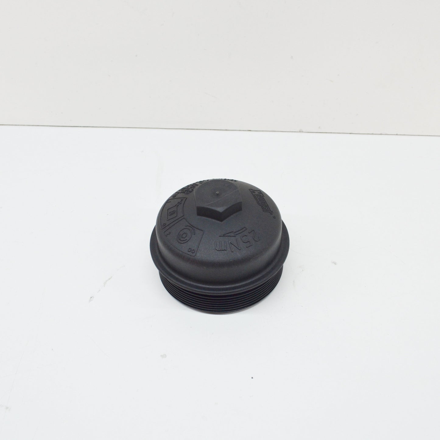 NEW MB ATEGO FUEL FILTER TANK CAP COVER A0000929205 ORIGINAL
