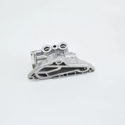 NEW BMW X3 E83 OIL COOLER THERMOSTAT HOUSING 11427577284 7577284 ORIGINAL