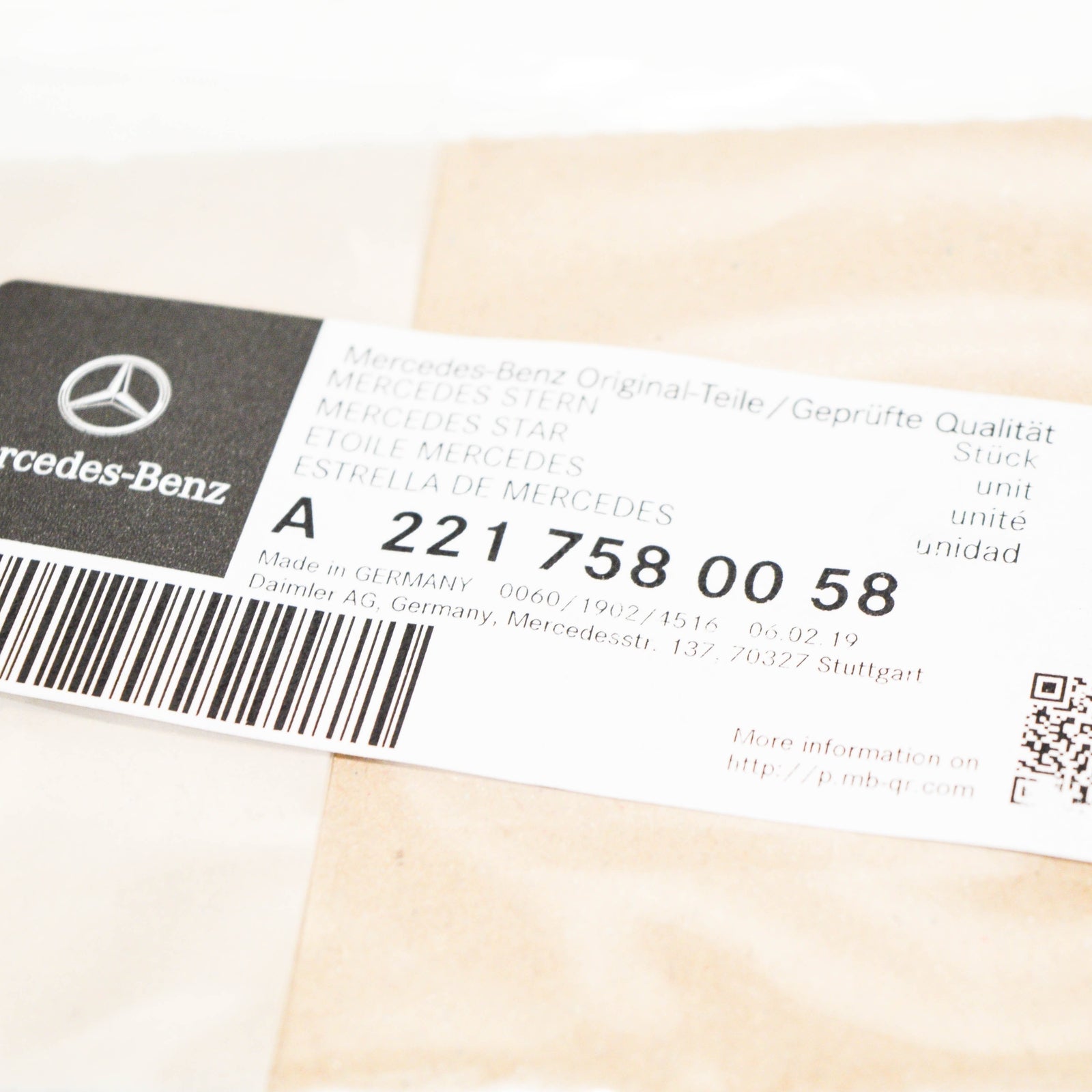 NEW MERCEDES-BENZ W168 A-CLASS W221 REAR BOOT EMBLEM STAR BADGE A2217580058