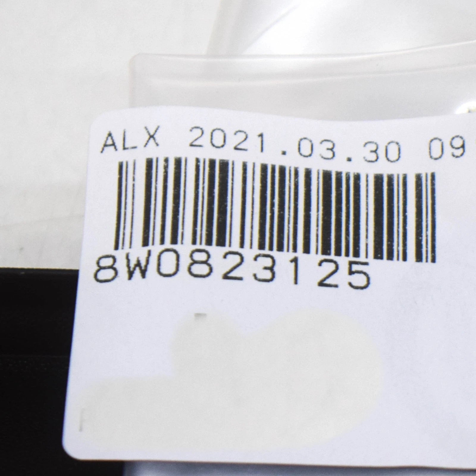 NEW AUDI A4 AVANT B9 FRONT BONNET HOOD LEFT PROTECTION 8W0823125 ORIGINAL