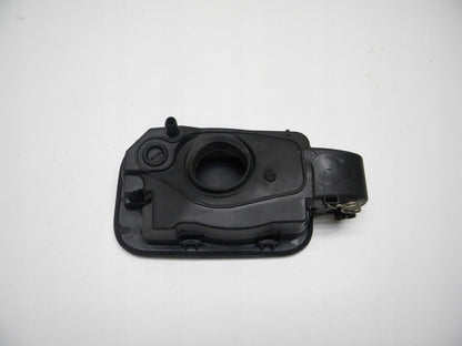 NEW MERCEDES-BENZ E W212 FUEL FILLER HOUSING REAR RECESS A2126300000 ORIGINAL