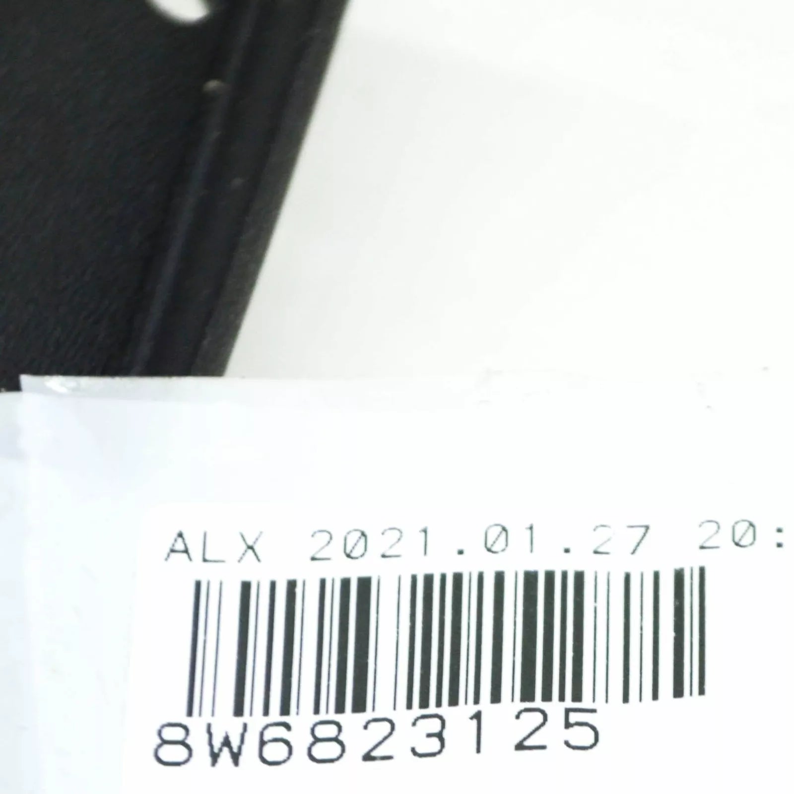 NEW AUDI A5 CABRIO 8W6 FRONT BONNET HOOD LEFT PROTECTION SEAL 8W6823125 ORIGINAL