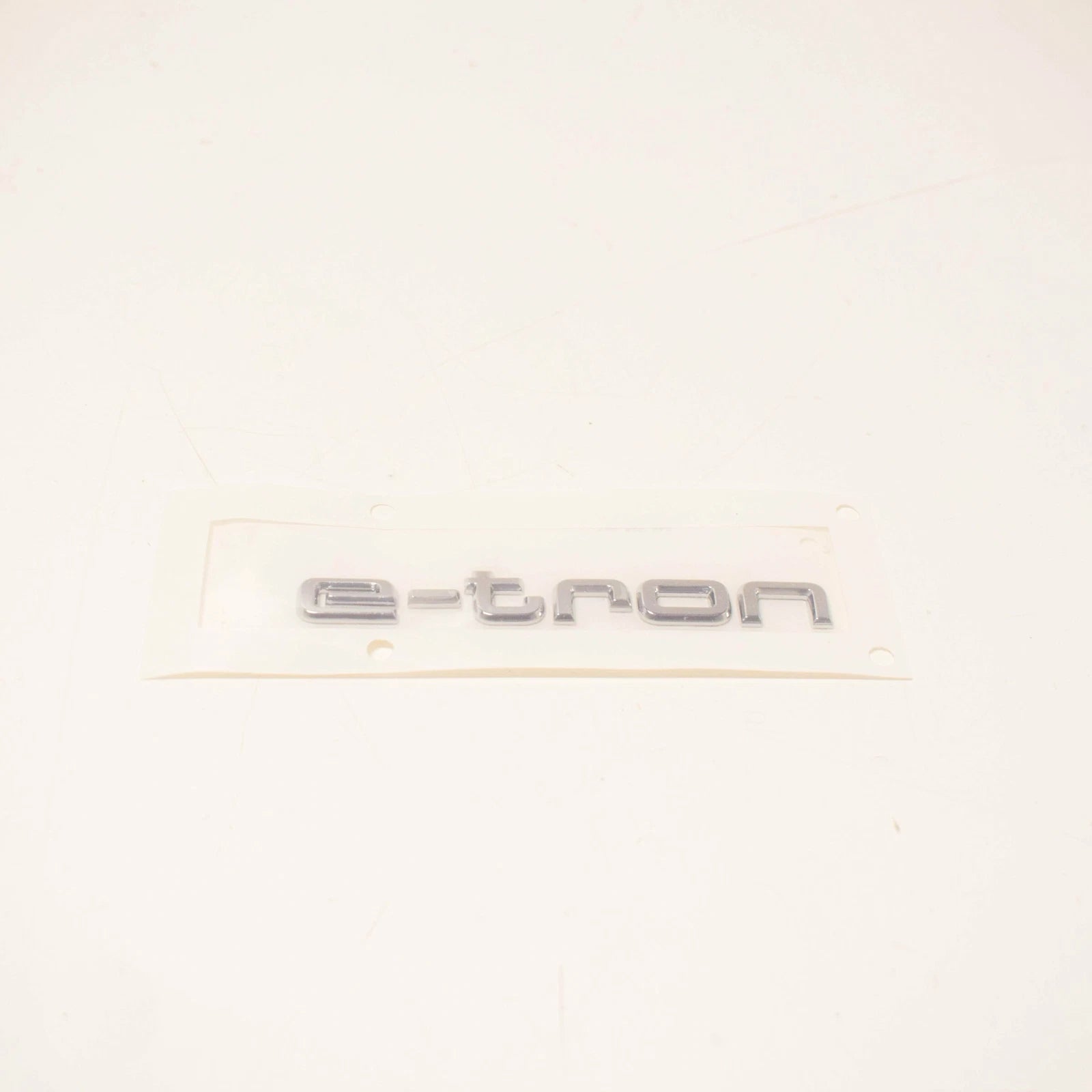 NEW AUDI A3 8V FRONT FENDER INSCRIPTION 8V48536012ZZ ORIGINAL