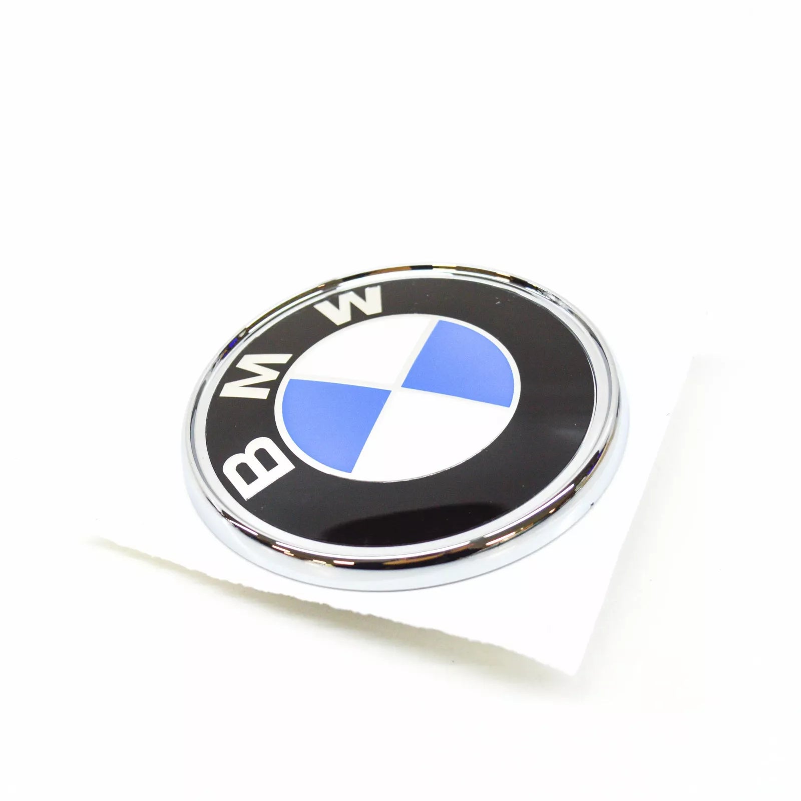 NEW BMW E36 WAGON BMW EMBLEM BADGE 8238420 51148238420 ORIGINAL