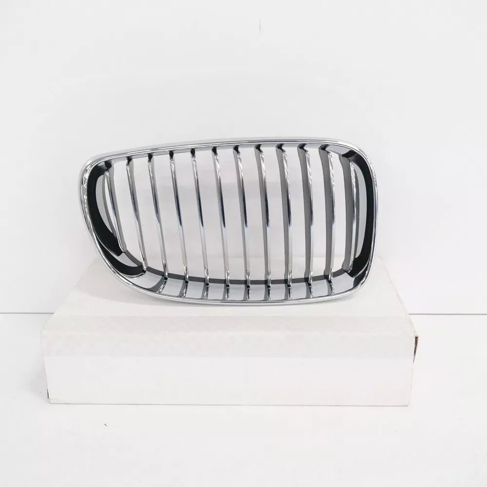 NEW BMW 1 SERIES E87 FRONT BUMPER GRILLE RIGHT SIDE 51137179656 7179656 ORIGINAL