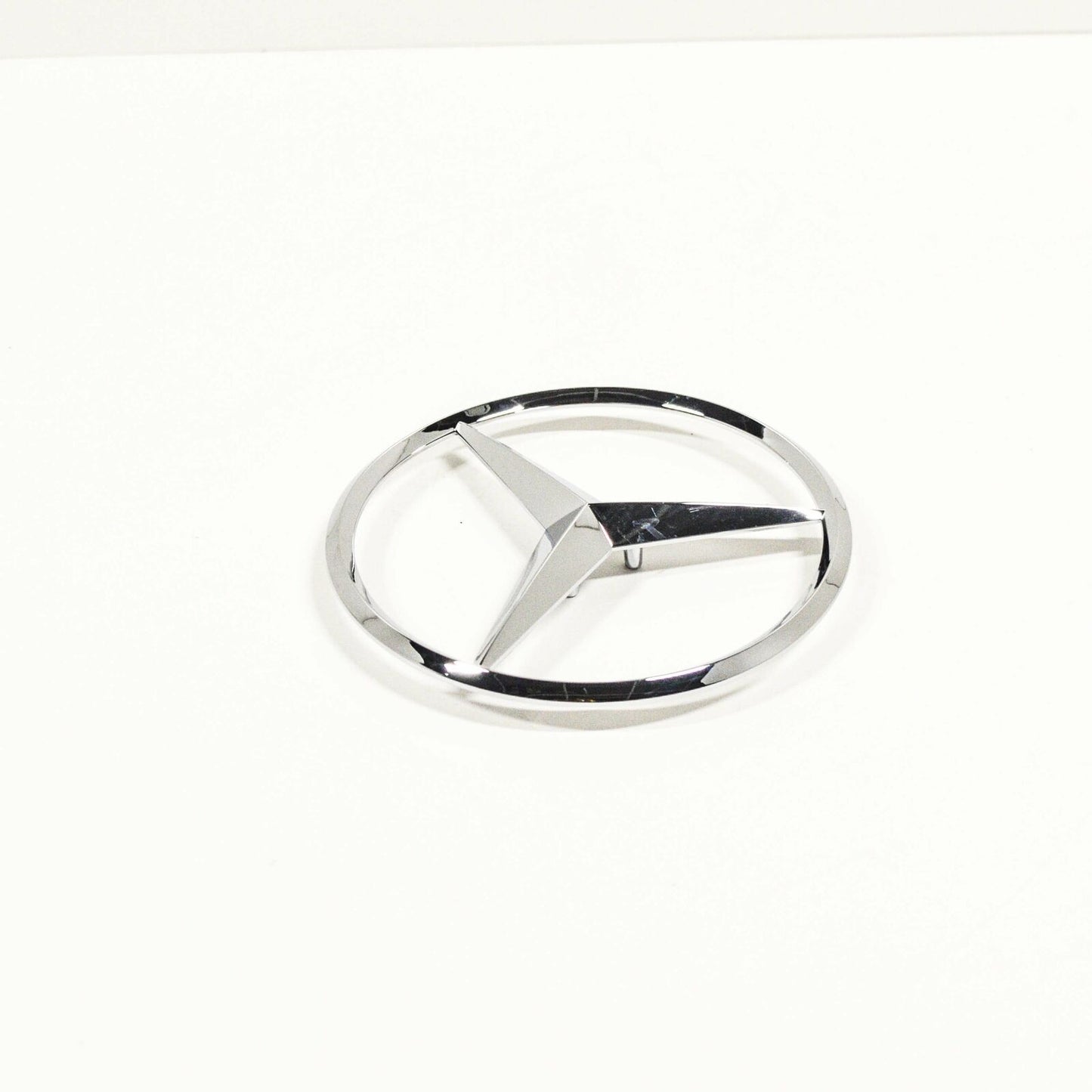 NEW MERCEDES-BENZ ML-CLASS W164 TRUNK BOOT LID BADGE EMBLEM A1648170016 ORIGINAL