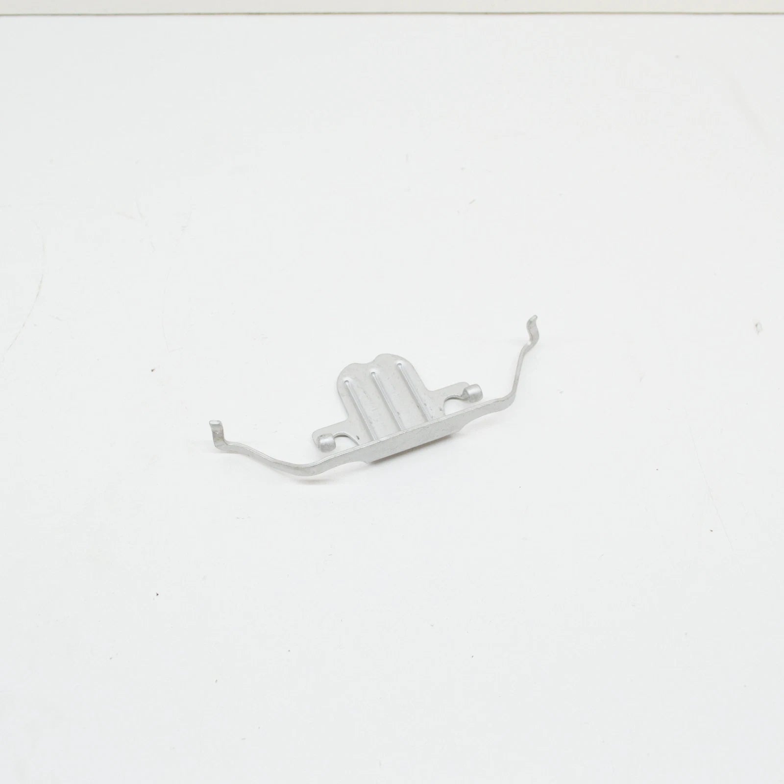 NEW BMW 5 F10 FRONT BRAKE ANTI-RATTLE CLIP 6798879 34116798879 ORIGINAL