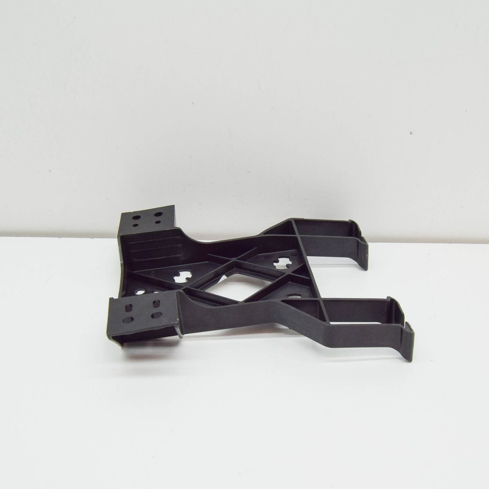 NEW MERCEDES-BENZ A W176 ADAPTIVE CRUISE CONTROL BRACKET A1176220300 ORIGINAL