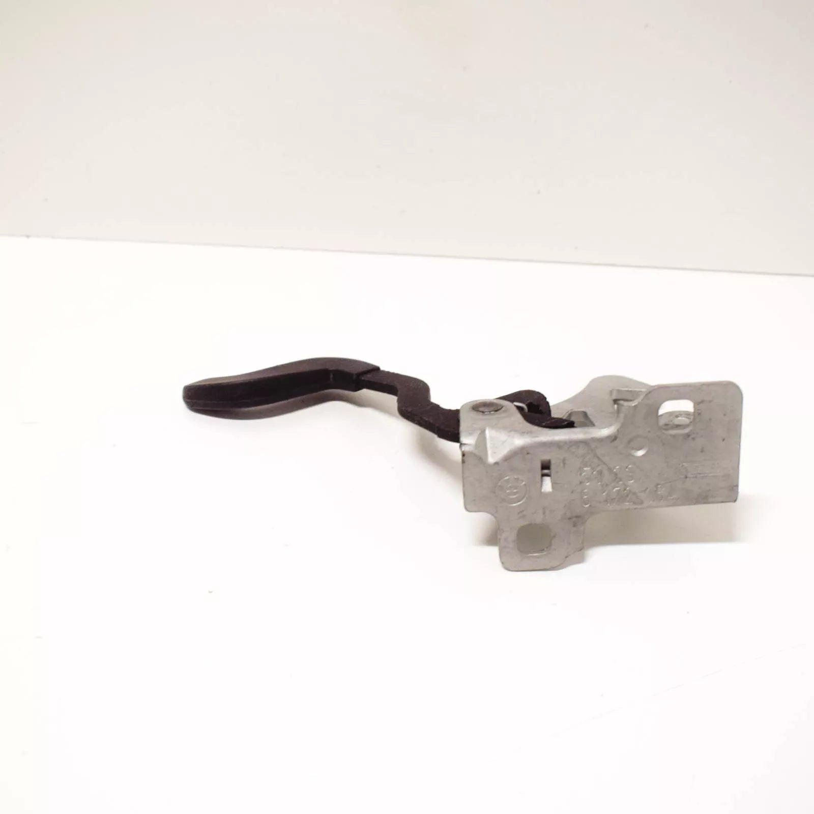 NEW BMW 5 E39 HOOD SAFETY CATCH 51238172164 ORIGINAL