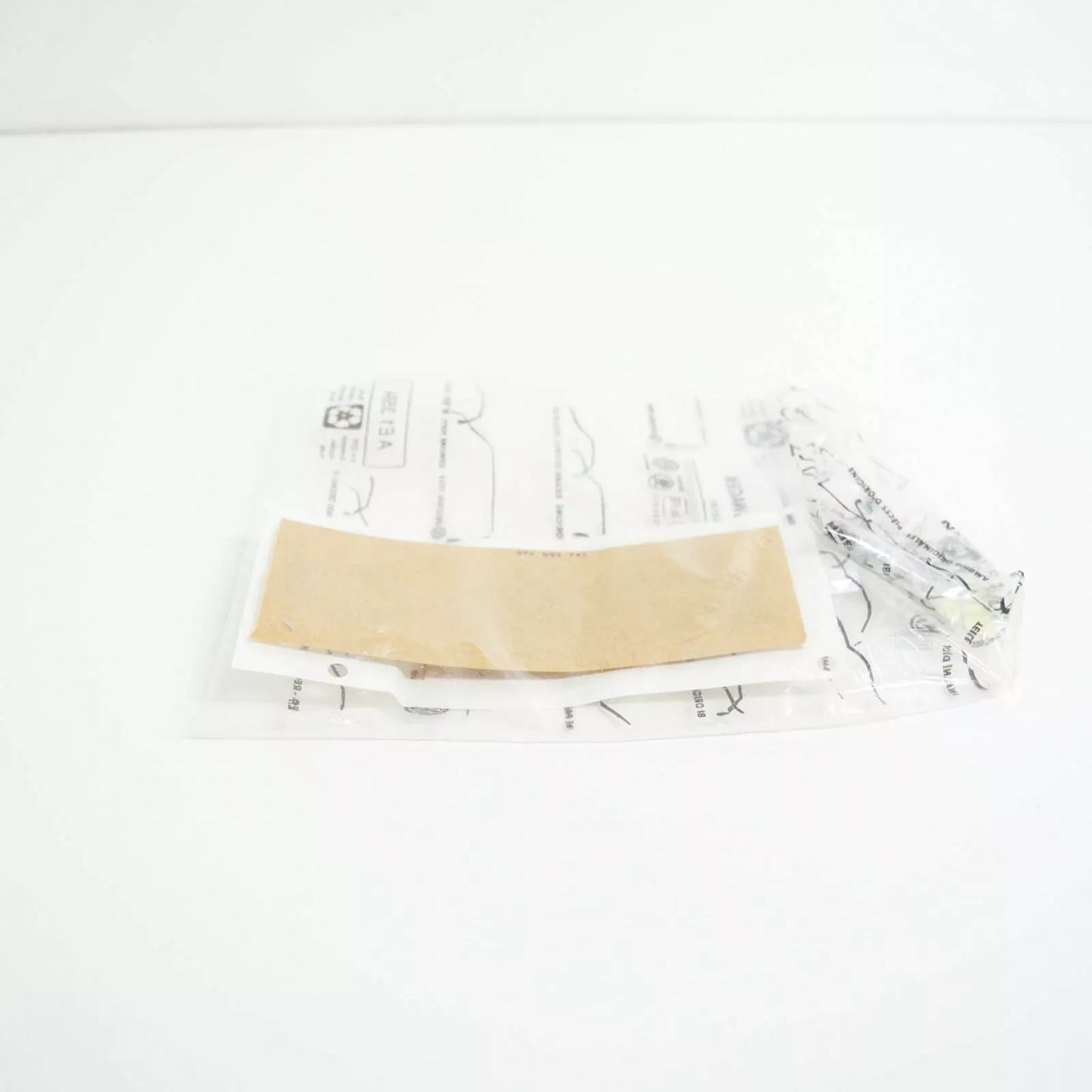 NEW AUDI RS3 8P REAR TRUNK EMBLEM BADGE 8P08537402ZZ