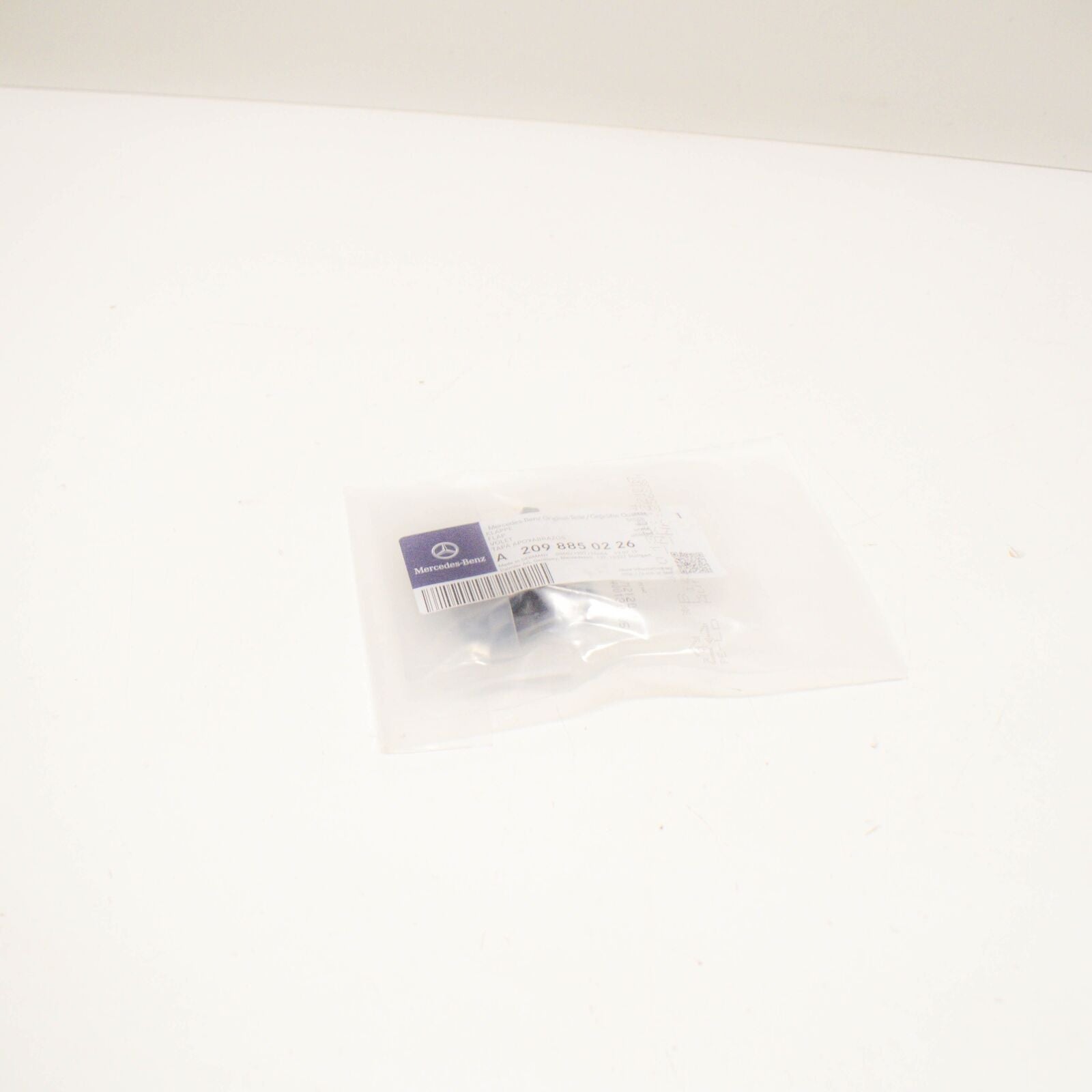 NEW MB CLK C209 REAR AMG BUMPER TOW HOOK EYE COVER A2098850226 2007 ORIGINAL