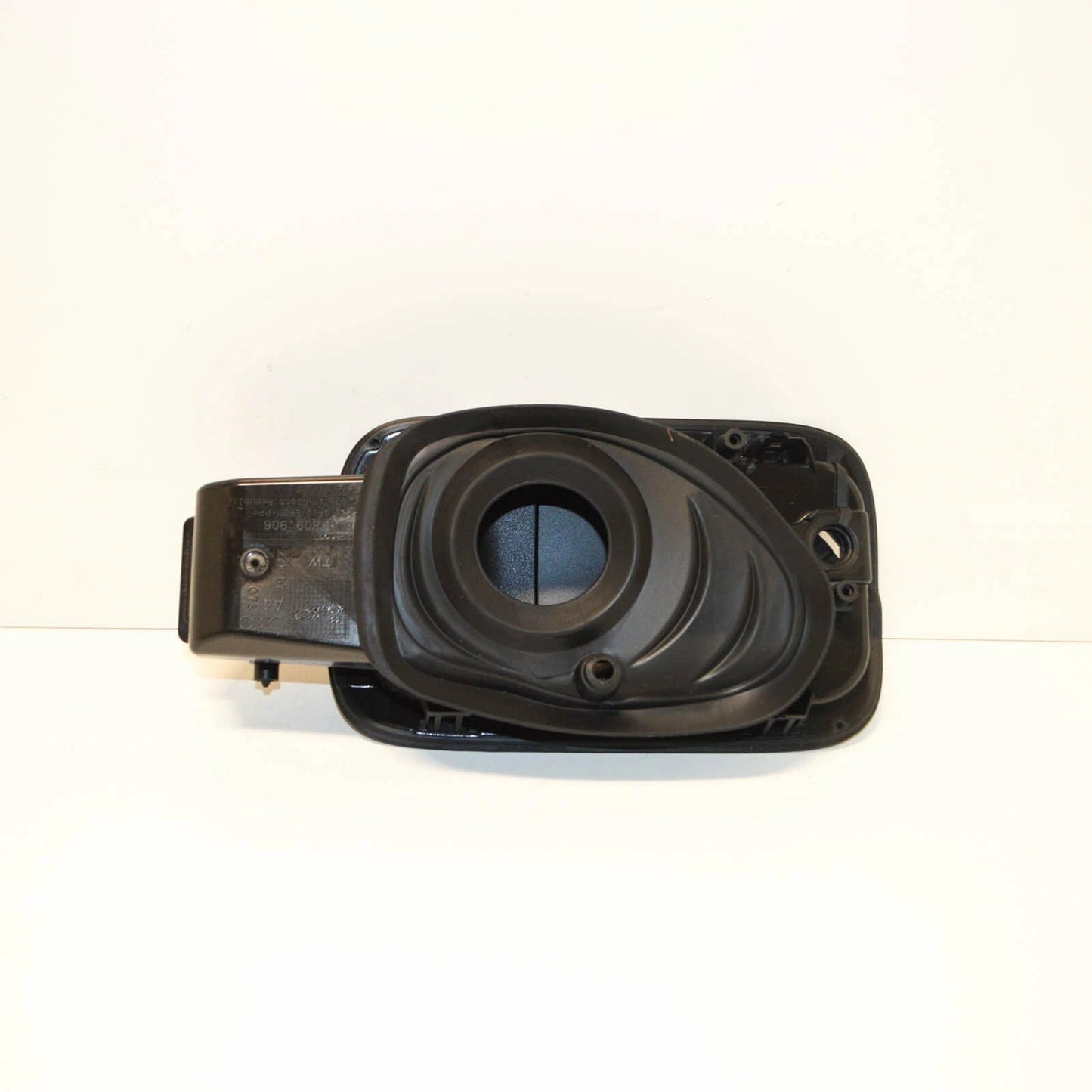 NEW AUDI A4 B9 FUEL FILTER POCKET HOUSING 8W0809906