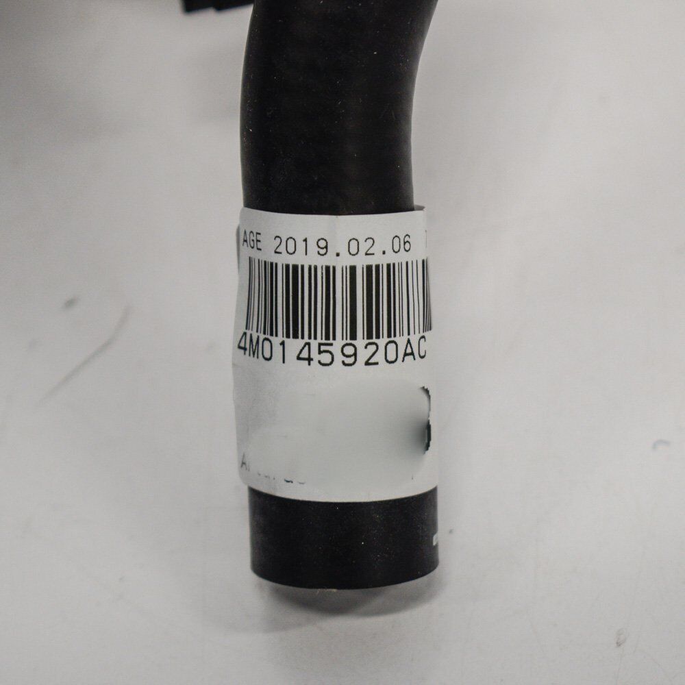 NEW AUDI Q7 4M COOLANT PIPE HOSE 4M0145920AC ORIGINAL