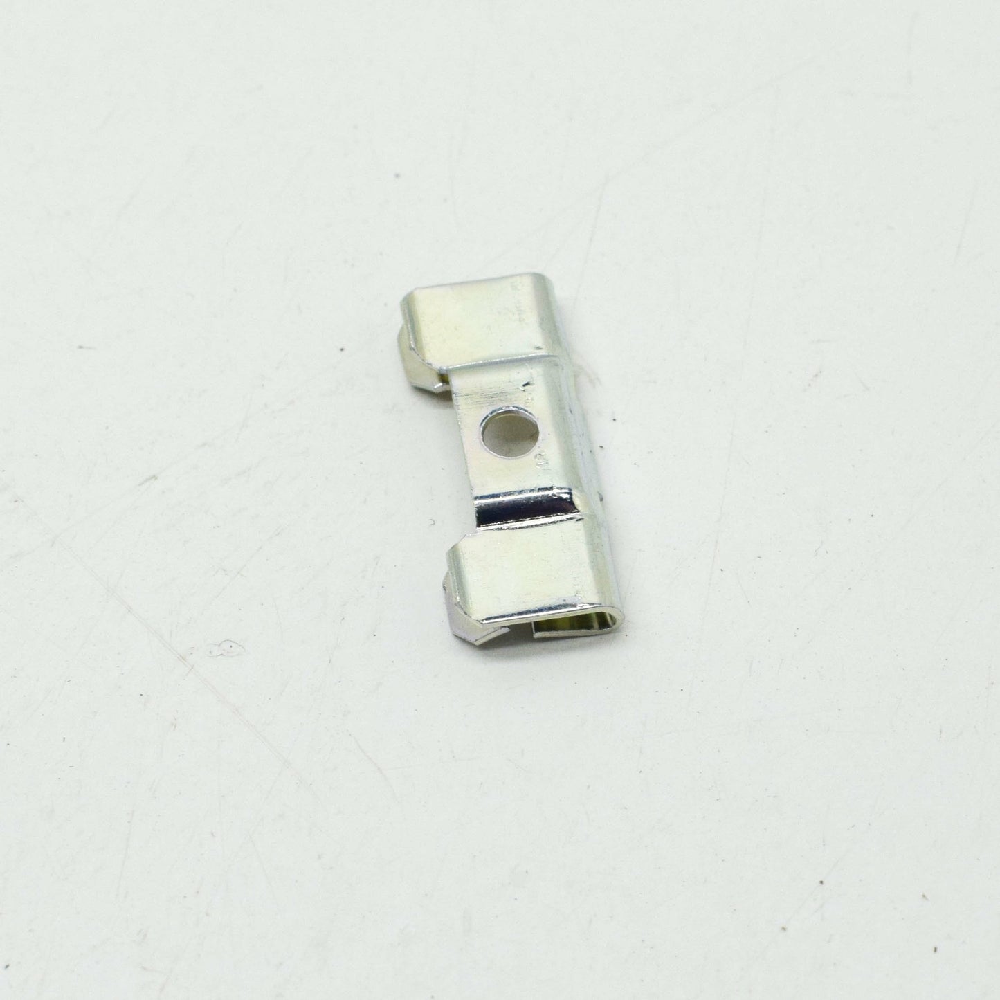 new mb sl r107 front windshield turn retainer fastener a1079881578 original