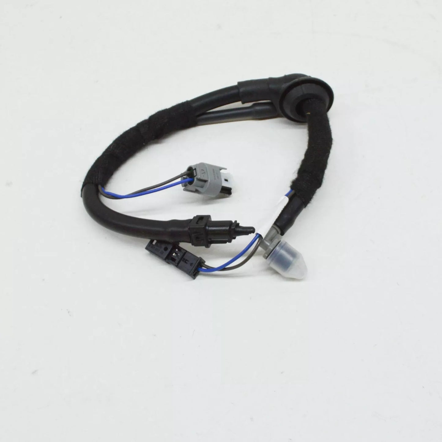 NEW BMW X5 F15 REAR TAILGATE SPRAY NOZZLE WITH HOSE 63257350771 ORIGINAL