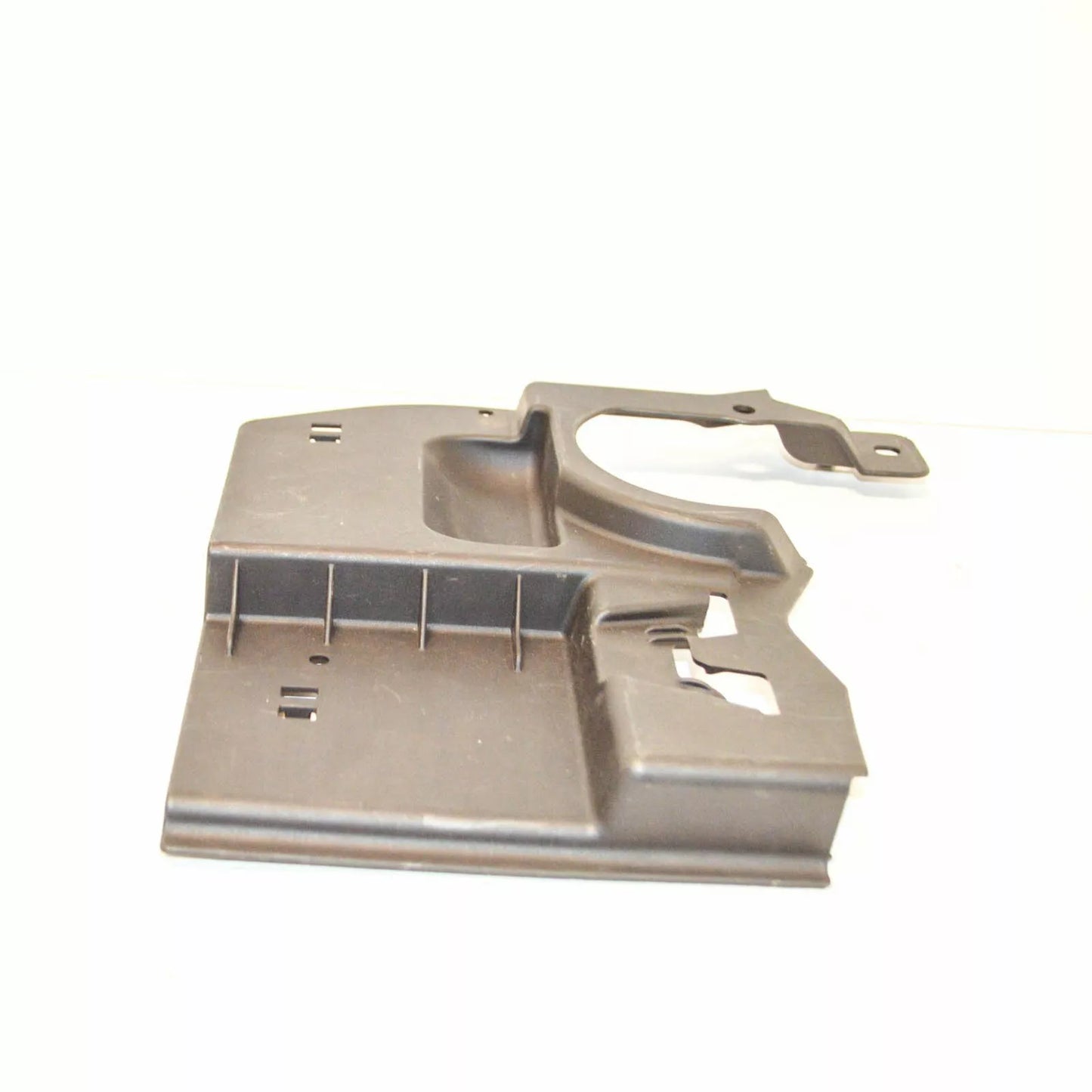 NEW AUDI A3 8V FRONT LEFT UNDERCOVER PANEL 8V0825271