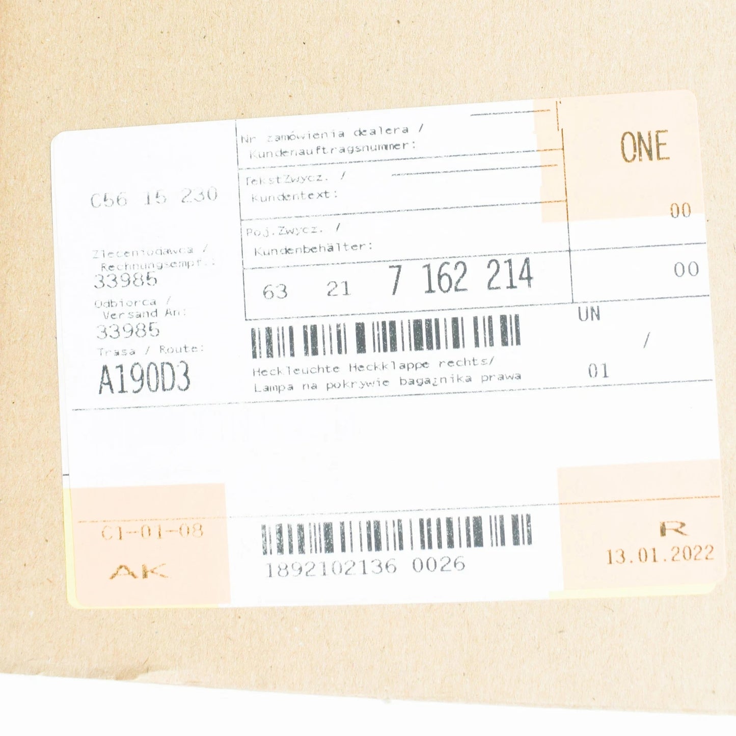 NEW BMW X3 E83 REAR RIGHT SIDE INNER TAILLIGHT 7162214 63217162214 ORIGINAL