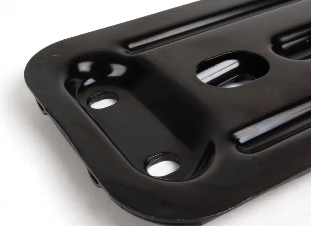 NEW BMW 5 E39 REAR EXHAUST CENTER SUPPORT 18211745300 1745300 ORIGINAL