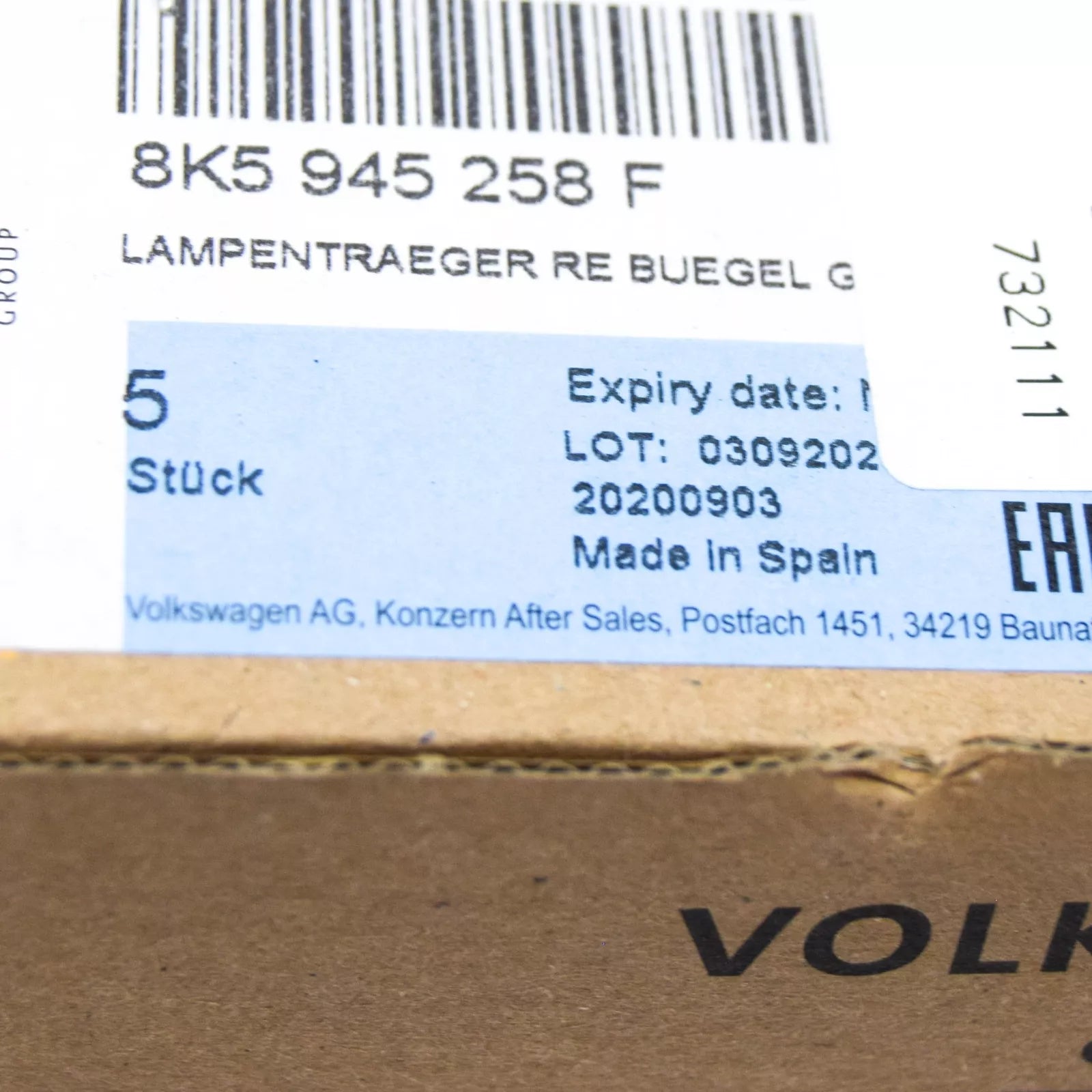 NEW AUDI A4 B8 RIGHT SIDE INNER LIGHT CLUSTER BULB HOLDER 8K5945258F ORIGINAL