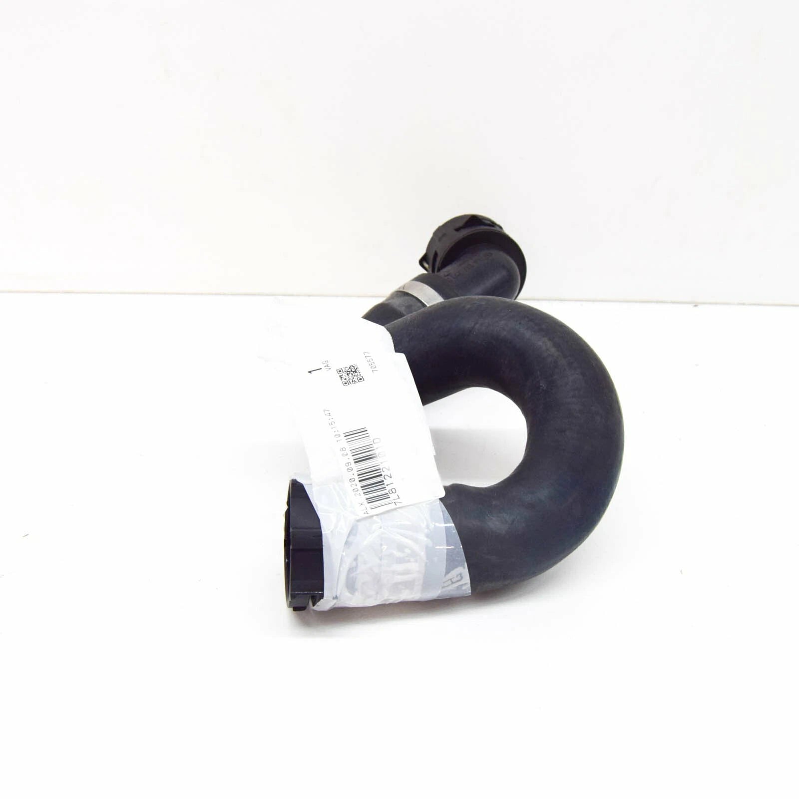 NEW AUDI Q7 4L UPPER RADIATOR COOLANT HOSE 7L8122101D
