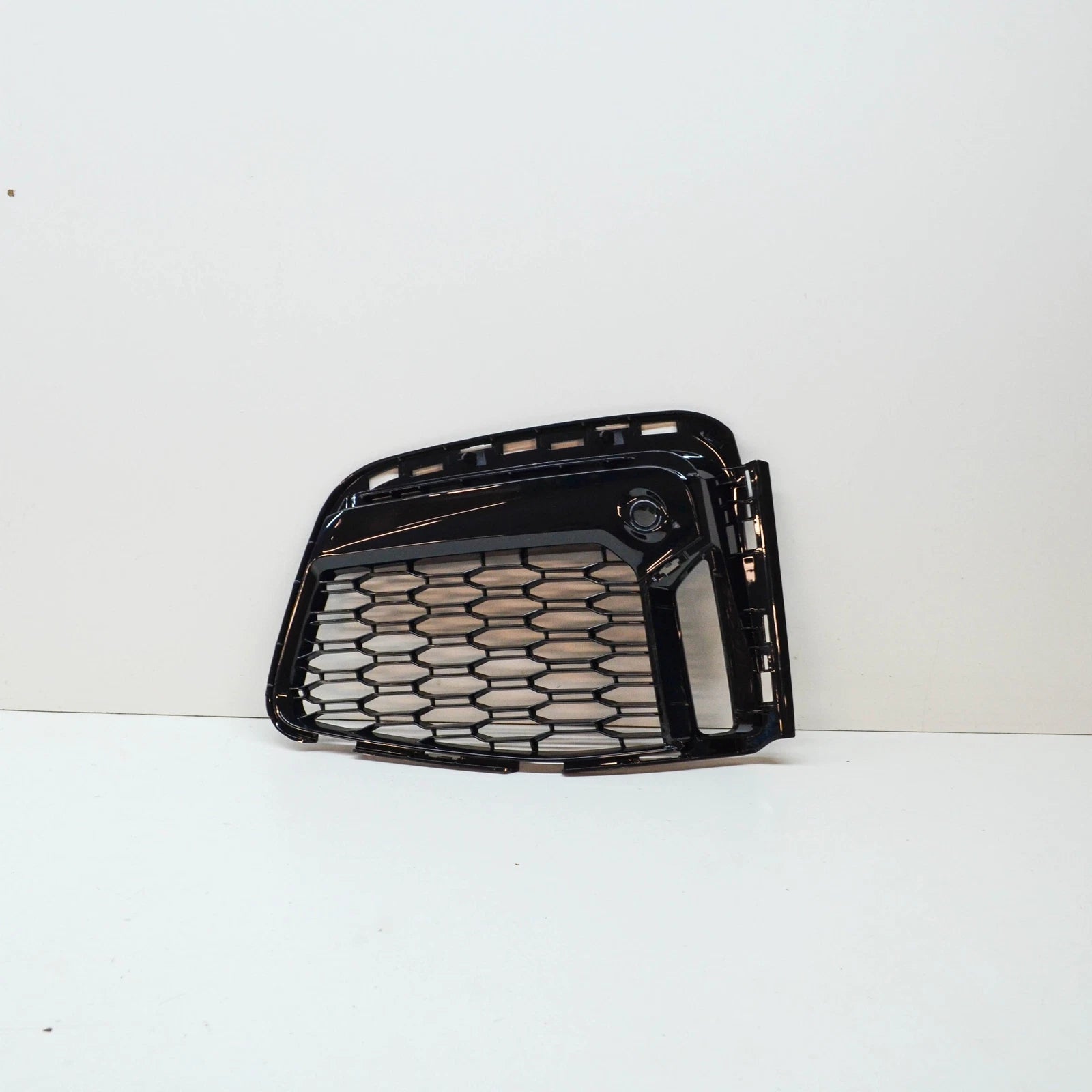 NEW BMW 7 G11 G12 M FRONT LEFT OPEN AIR INTAKE GRILLE 51118074001 ORIGINAL