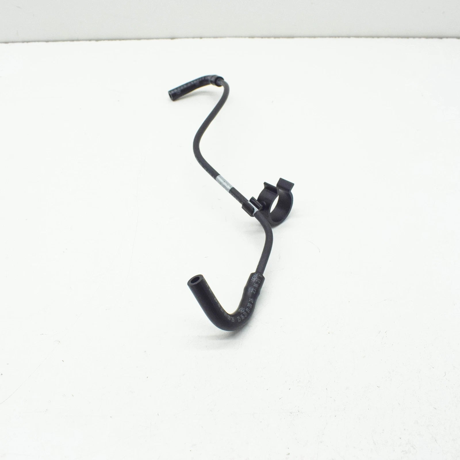 NEW MB C W204 TURBO TO PRESSURE TRANSDUCER VACUUM LINE A2740702732 ORIGINAL