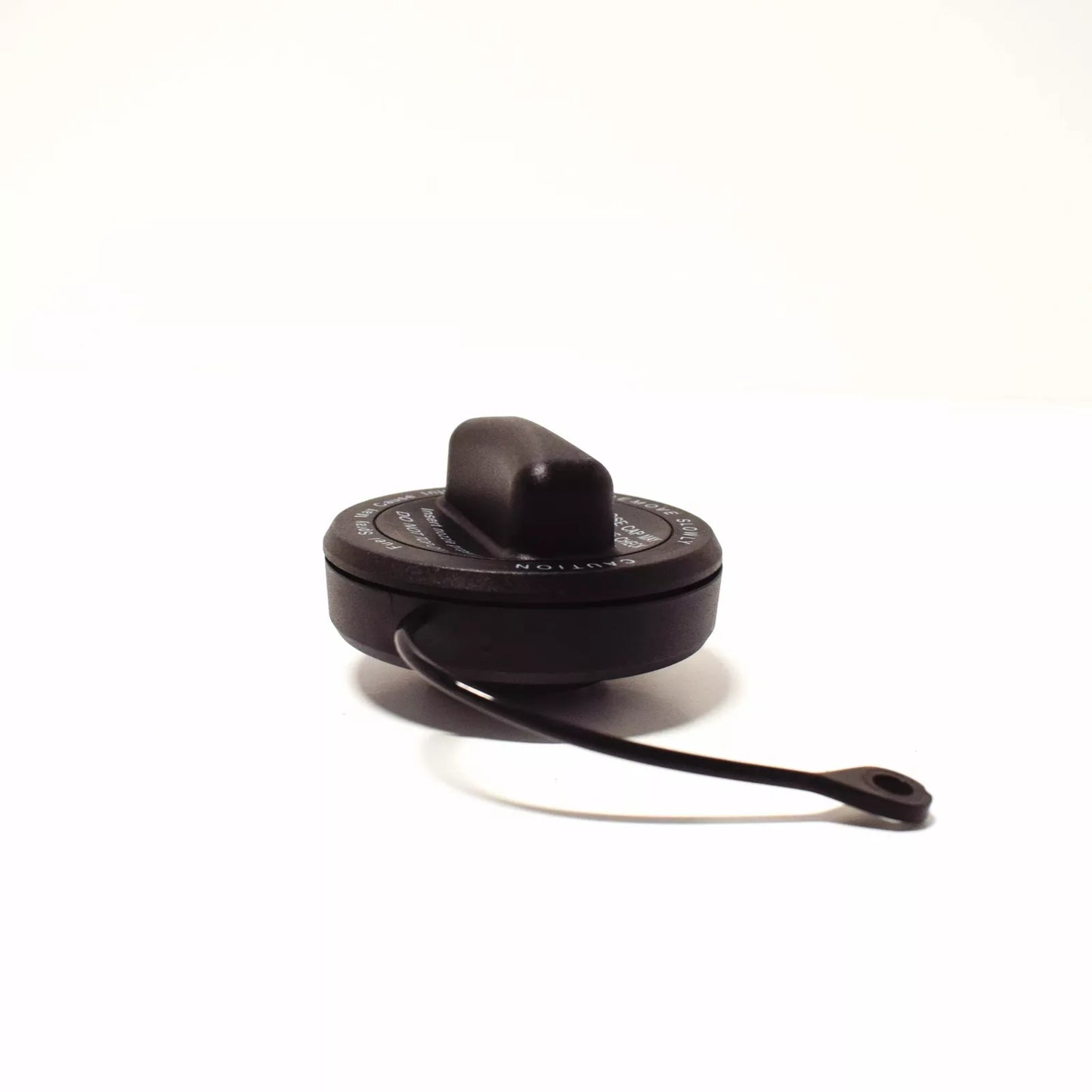 NEW MERCEDES-BENZ E W211 FUEL TANK CAP A2214700605