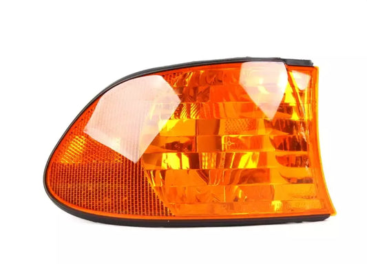 NEW BMW 7 E38 FRONT RIGHT FENDER TURN SIGNAL 63138379108 8379108 ORIGINAL