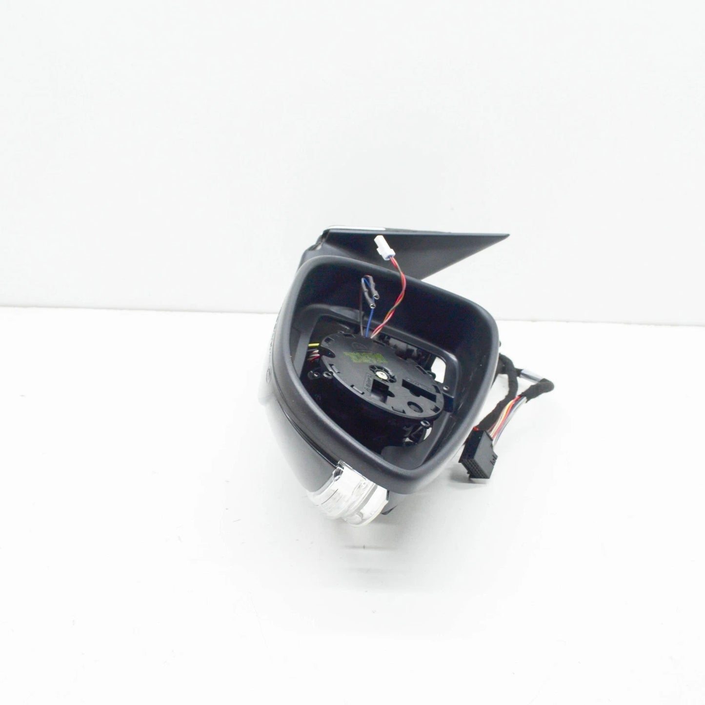 NEW VOLKSWAGEN PASSAT ALLTRACK B8 FRONT RIGHT WING MIRROR 561857508BE9B9