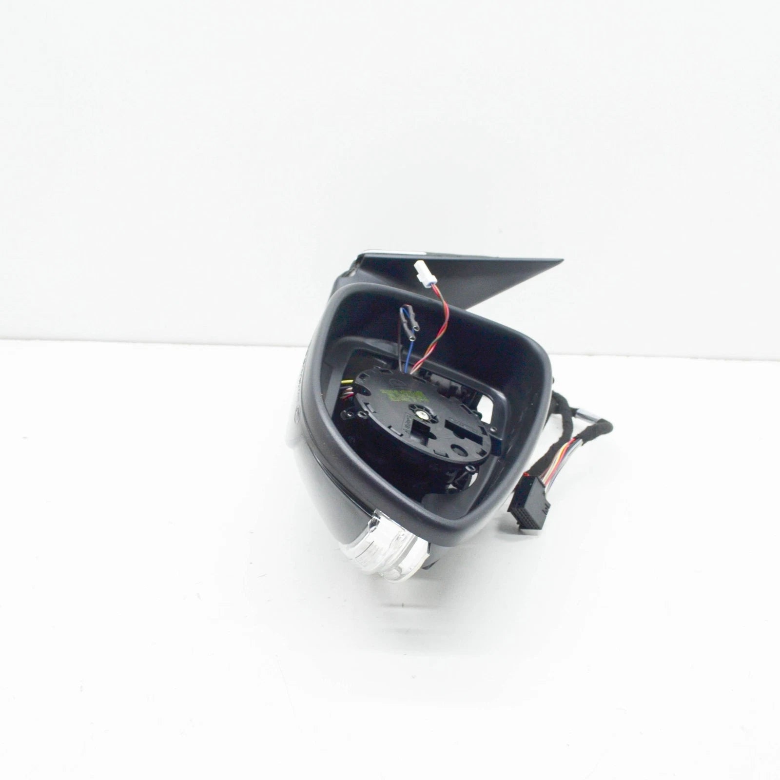 NEW VOLKSWAGEN PASSAT ALLTRACK B8 FRONT RIGHT WING MIRROR 561857508BE9B9