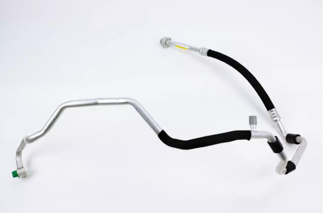 NEW VOLKSWAGEN BEETLE A5 REFRIGERANT LINE 5C0816743H ORIGINAL