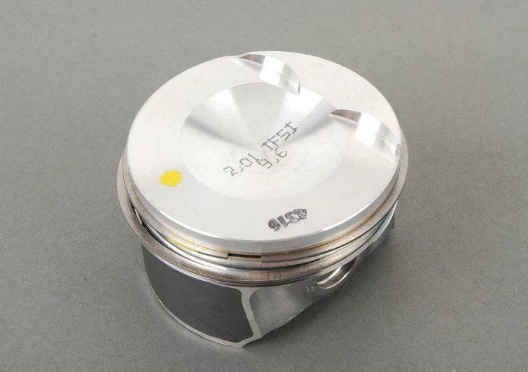 NEW AUDI A3 8P ENGINE PISTON COMPLETE 06H107065BE ORIGINAL