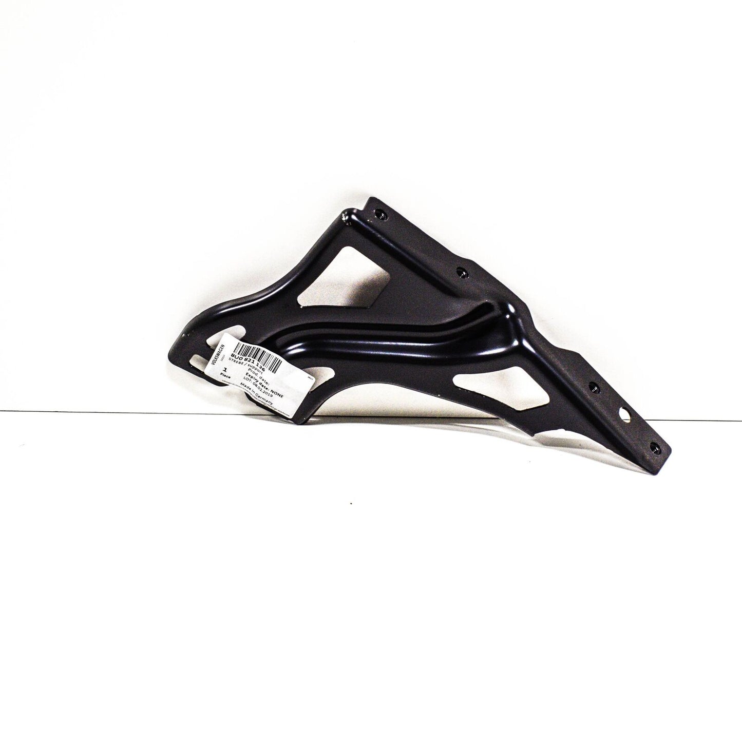 NEW AUDI Q3 8U FRONT RIGHT FENDER WING BRACKET 8U0821136 ORIGINAL