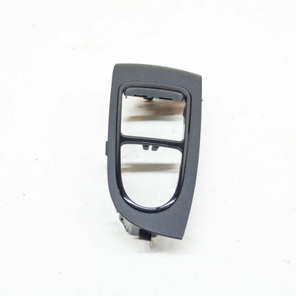 NEW MB C W205 FRONT LEFT DOOR WINDOW BEZEL LHD A20572041149051 ORIGINAL