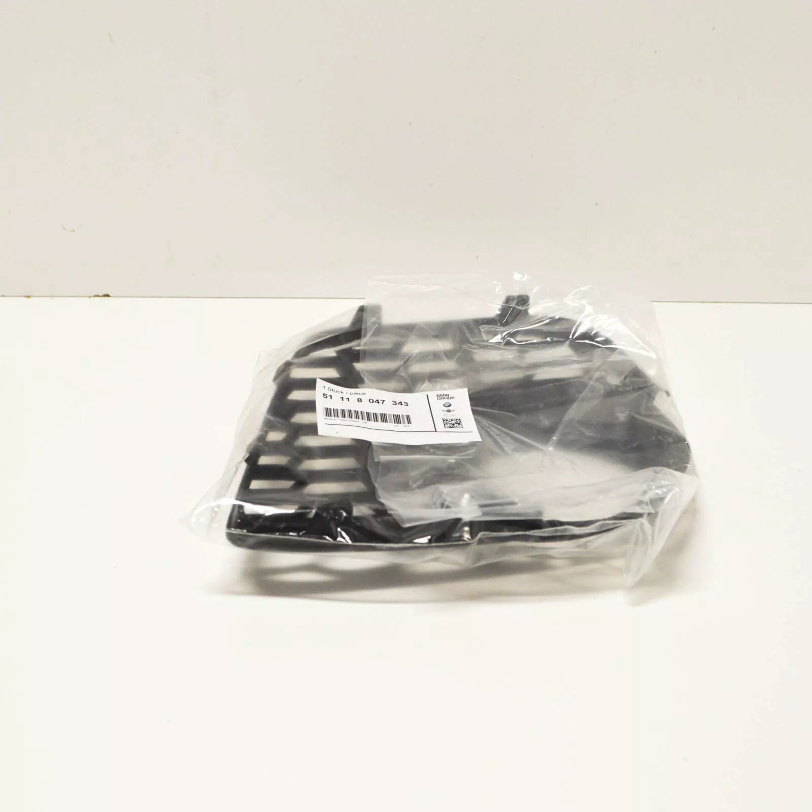 NEW BMW X5 E70 FRONT OPEN FOG LIGHT GRILLE LEFT 8047343 51118047343 ORIGINAL