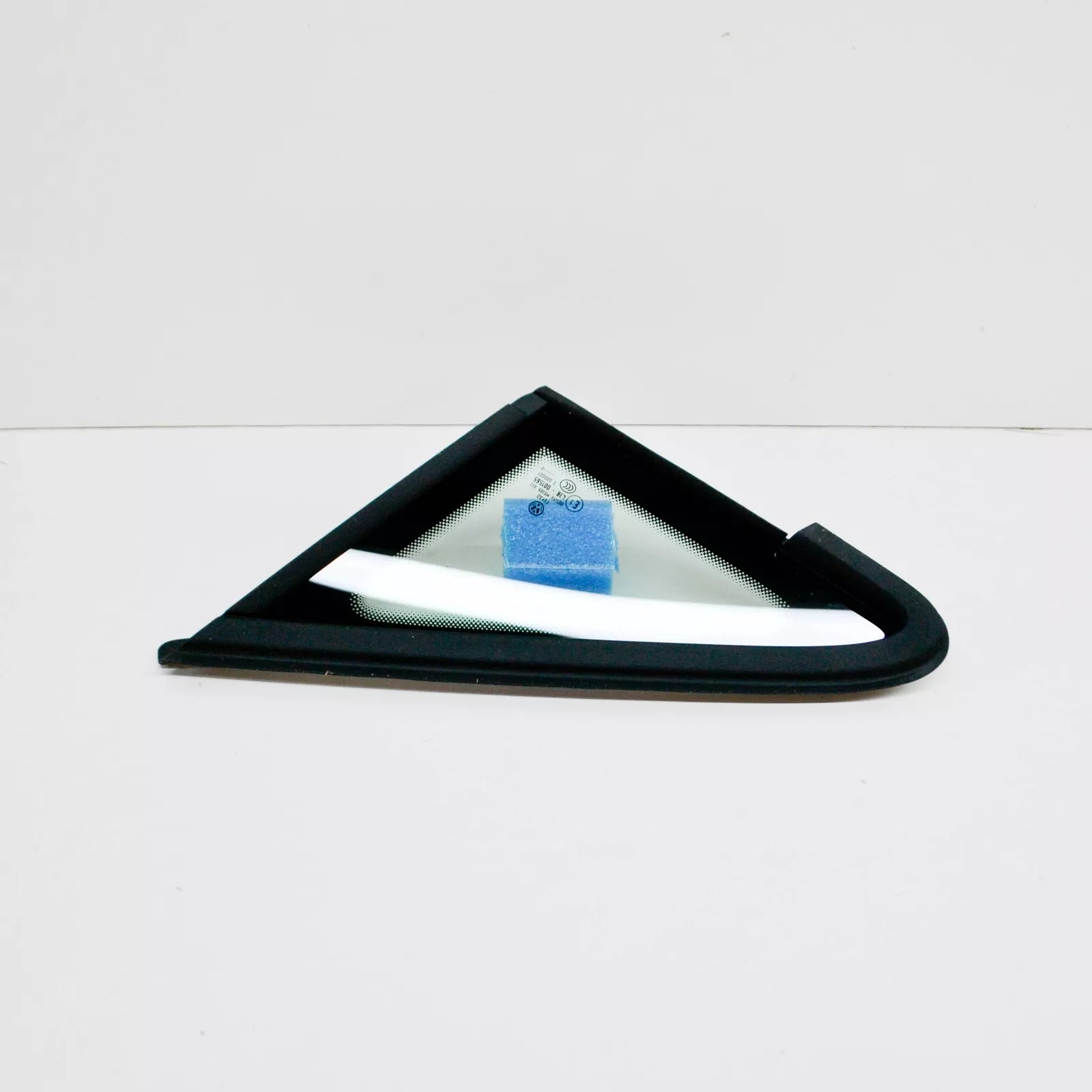 NEW VW GOLF MK7 FRONT LEFT A-PILLAR WINDOW GLASS 5G0845411ENVB