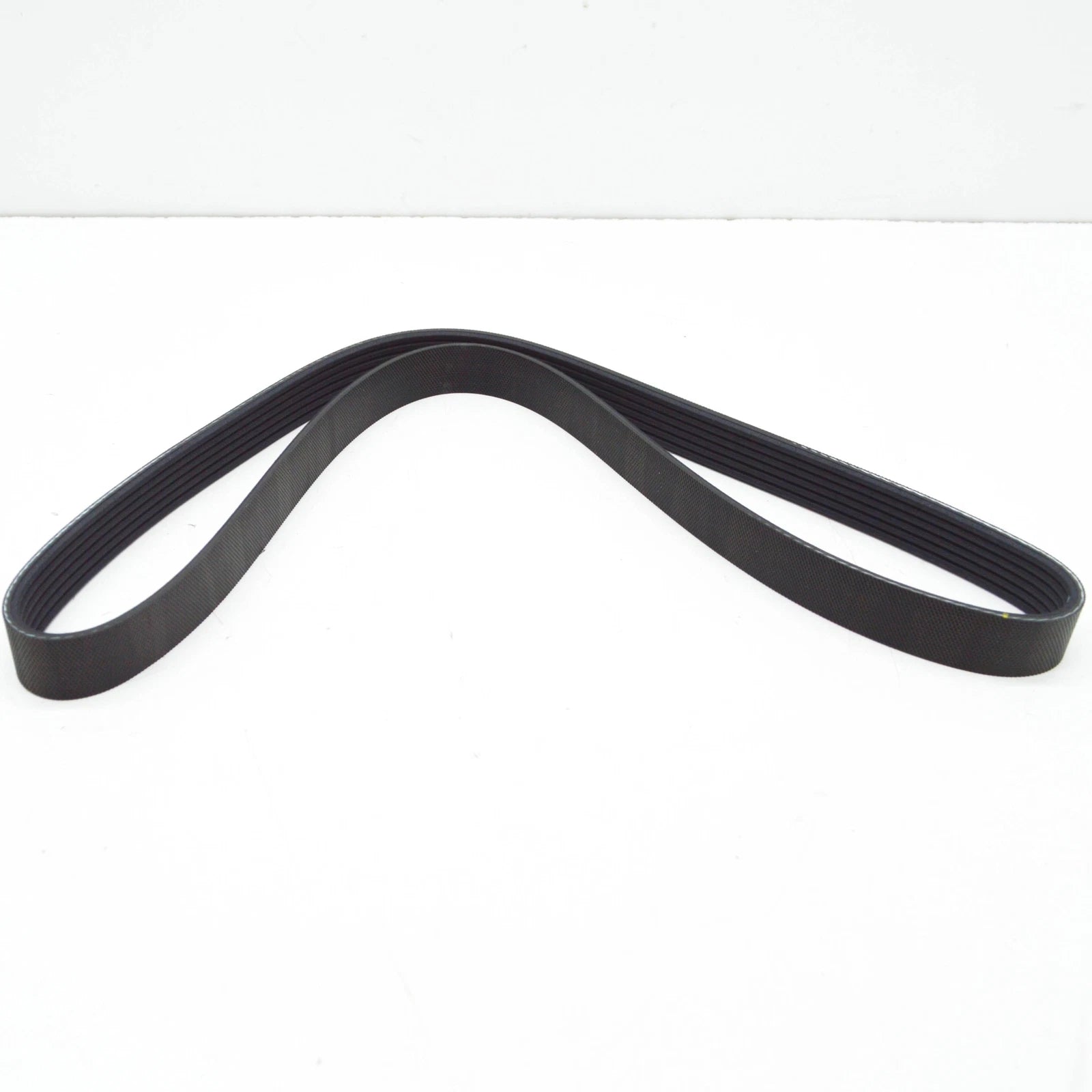 NEW AUDI A4 B9 ALTERNATOR BELT 04L260849AB ORIGINAL