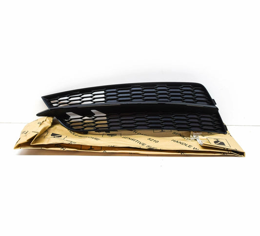 NEW AUDI A7 4G FRONT BUMPER LEFT GRILLE 4G8807647HBMT