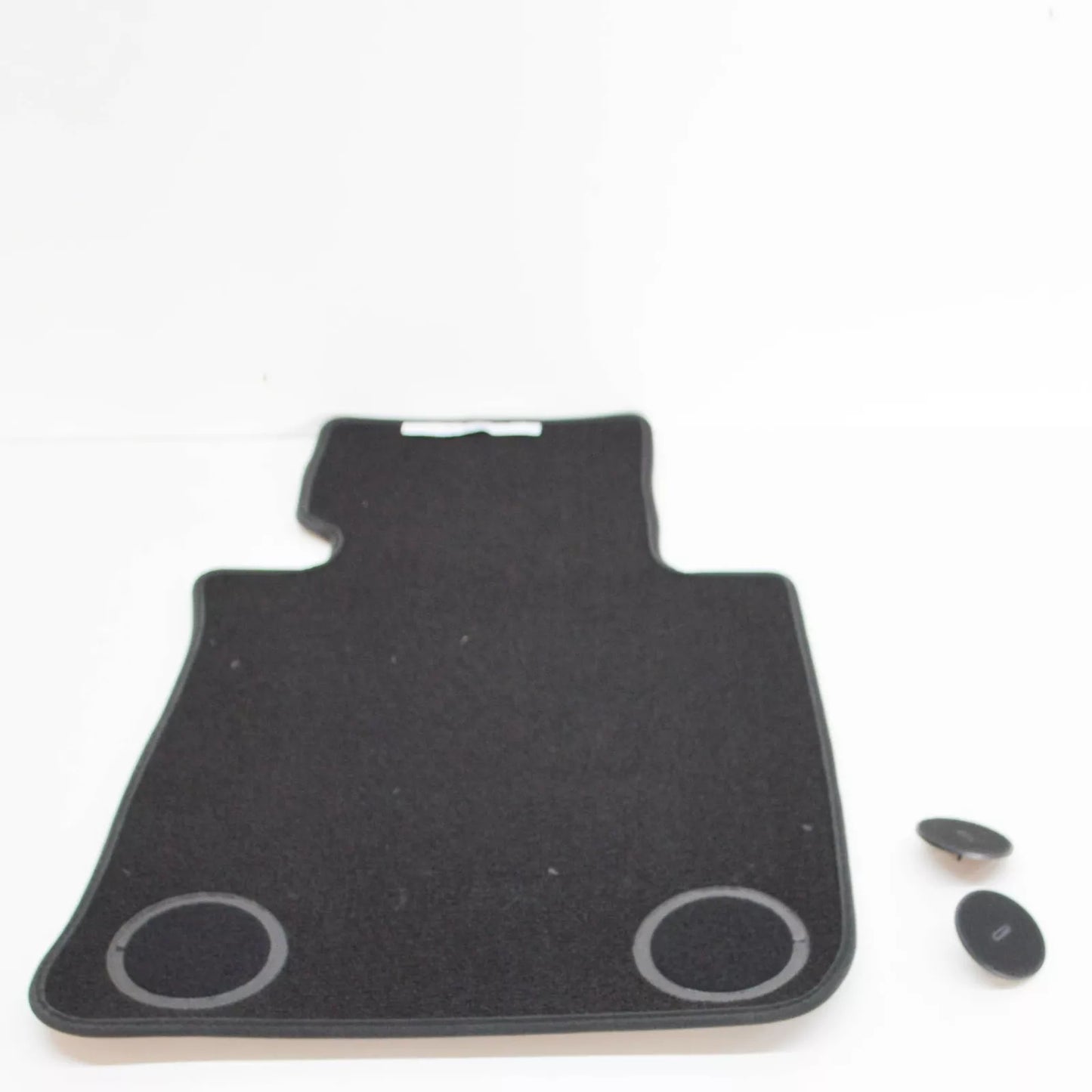 NEW BMW 3 CABRIO E93 FRONT LEFT VELOURS FLOOR MAT 51477265528 7265528 ORIGINAL