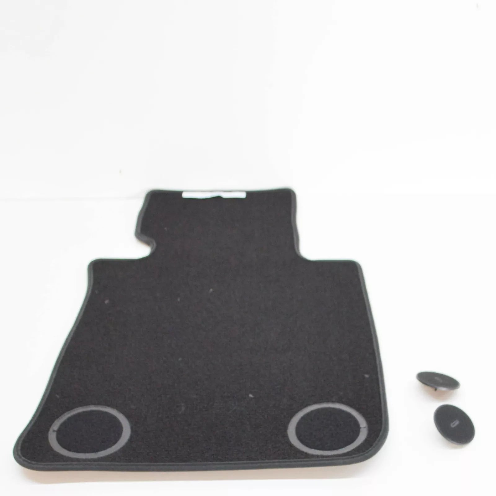NEW BMW 3 CABRIO E93 FRONT LEFT VELOURS FLOOR MAT 51477265528 7265528 ORIGINAL