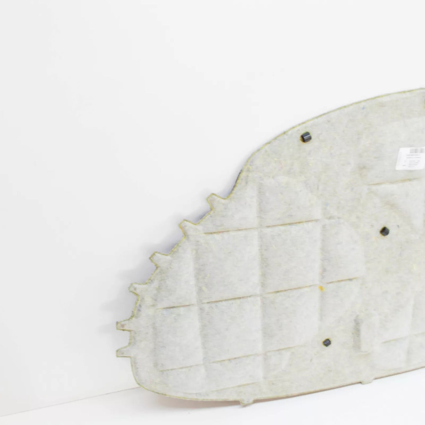 NEW VOLKSWAGEN EOS ENGINE LID SOUND ABSORBER 1Q0863831E ORIGINAL