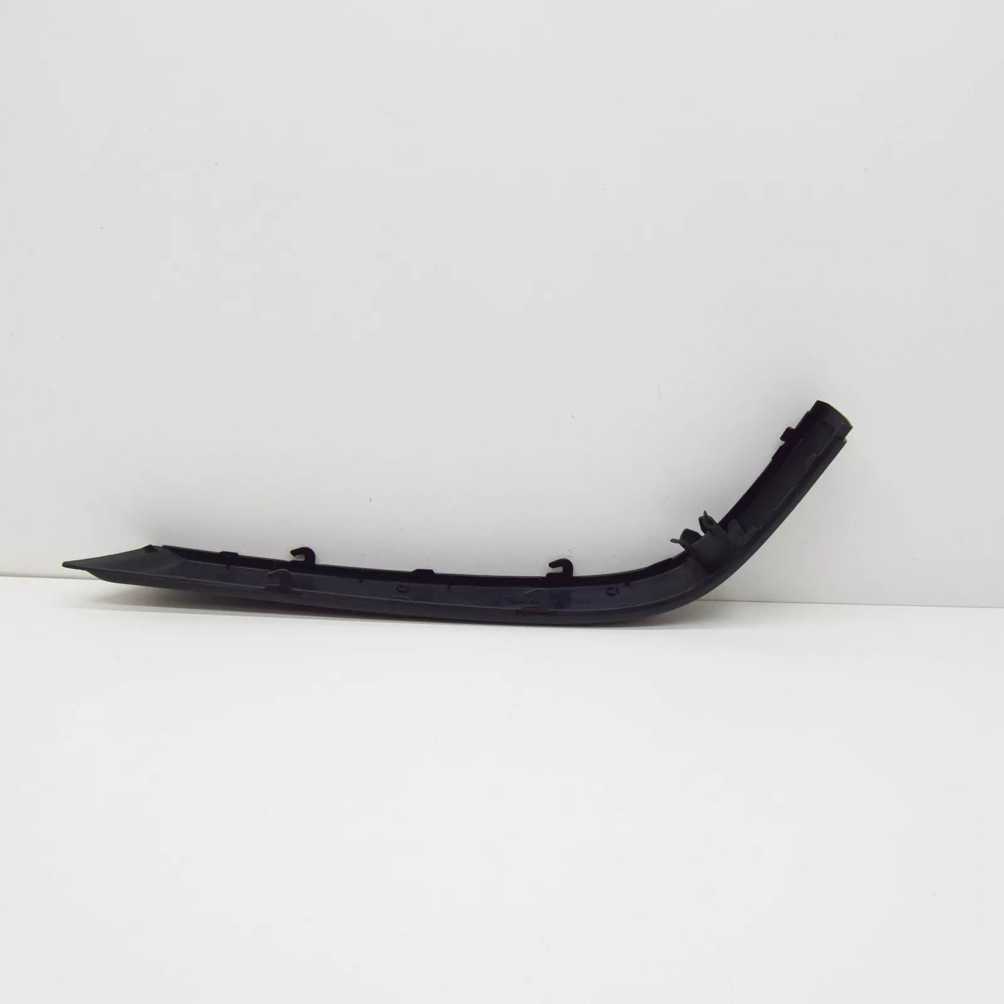 NEW BMW 3 COMPACT E36 REAR BUMPER LEFT RUBBER STRIP 51128206373 8206373 ORIGINAL