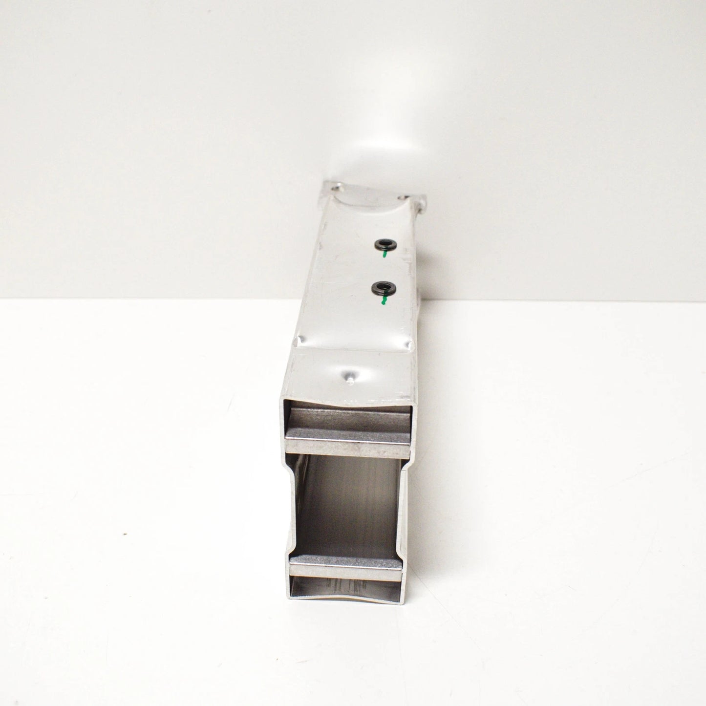 NEW MB C W204 AMG FRONT BUMPER RIGHT SHOCK IMPACT ABSORBER A2046202095 ORIGINAL