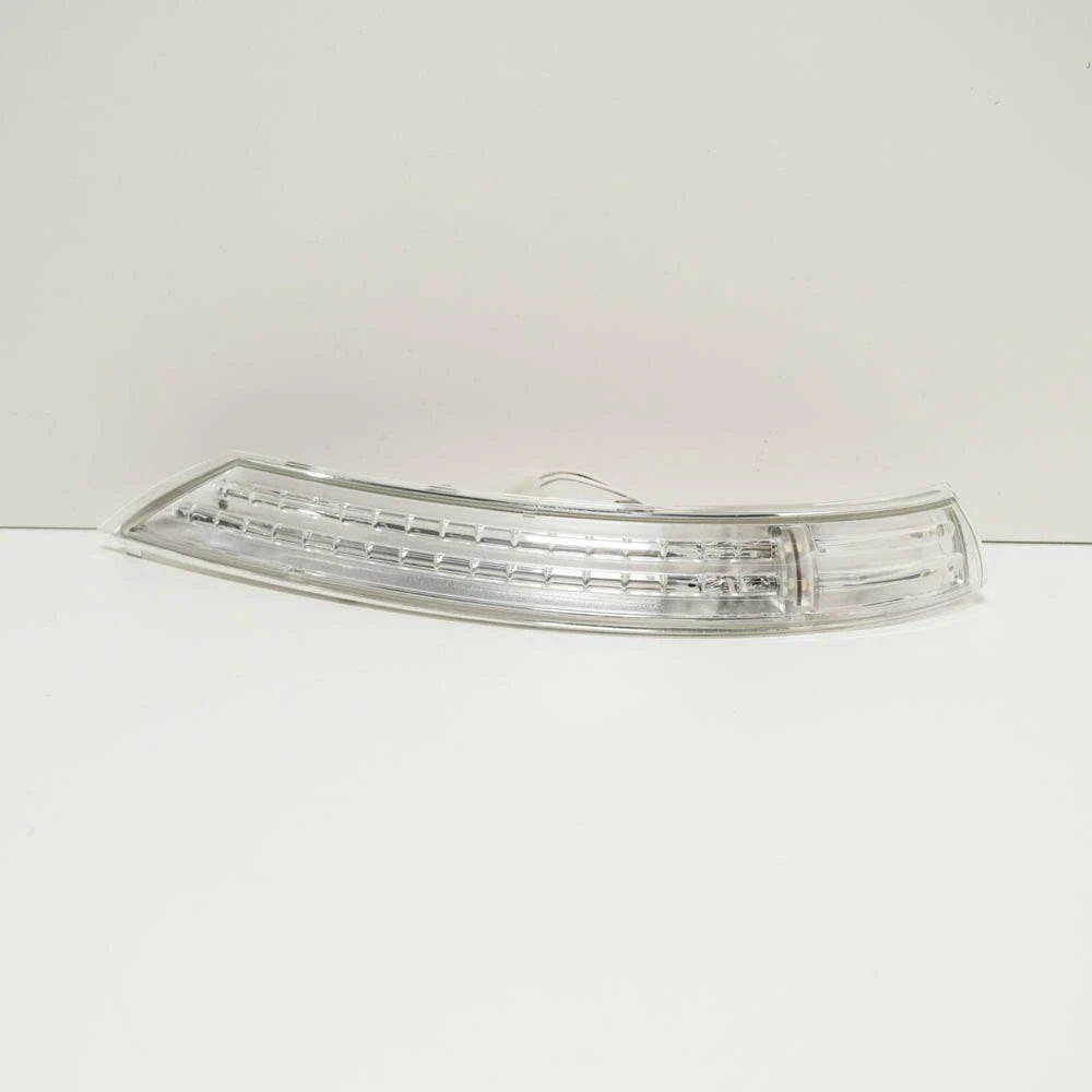NEW VW TOUAREG 7LA FRONT RIGHT DOOR MIRROR TURN INDICATOR 7L6949102C