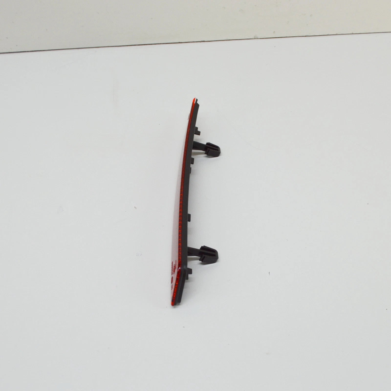 NEW VOLKSWAGEN SCIROCCO REAR BUMPER RIGHT REFLECTOR 1K8945106B 2011