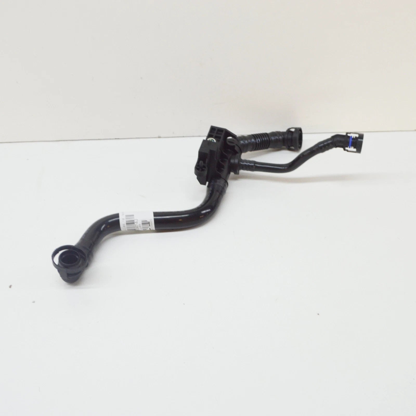 NEW VW TOURAN 1T BREATHER VENT HOSE 03C103474J